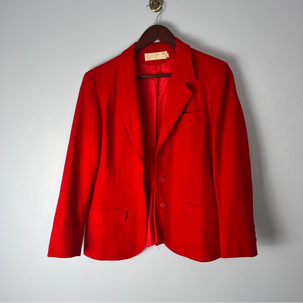 Pendleton vintage red blazer